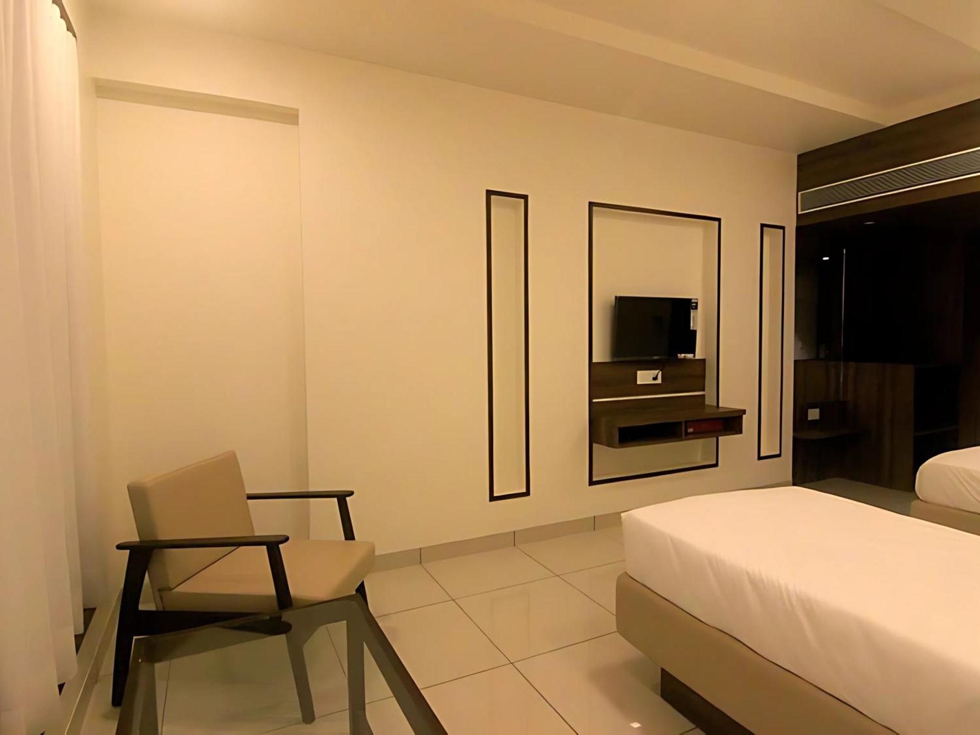 Srijan Inn อาบูโรด ภายนอก รูปภาพ